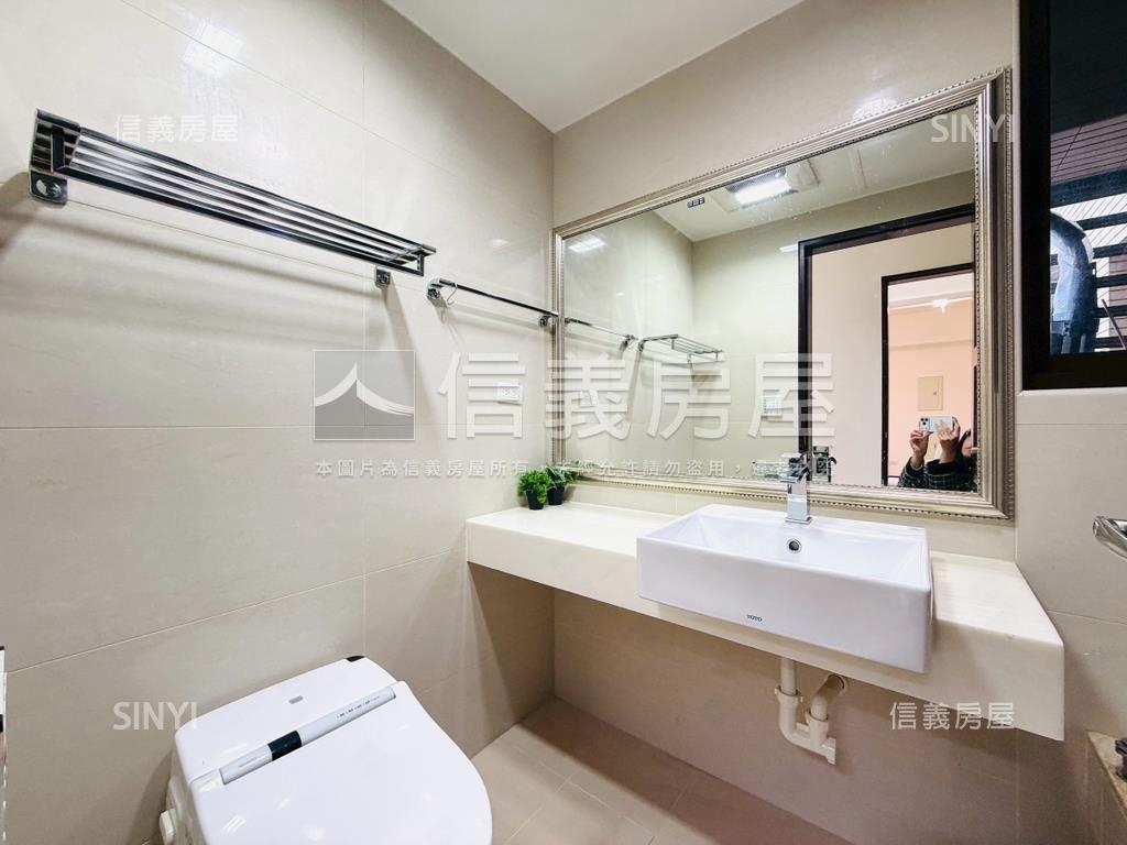 新北郡高樓兩房兩衛美邸房屋室內格局與周邊環境