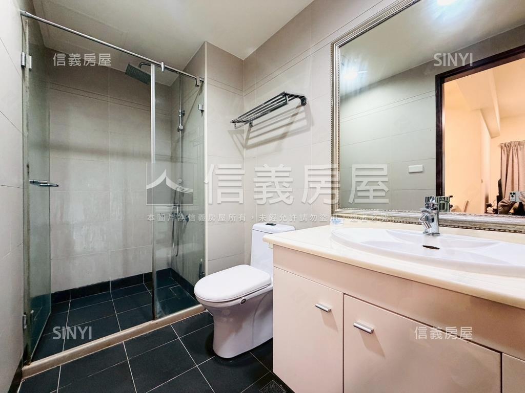 新北郡高樓兩房兩衛美邸房屋室內格局與周邊環境