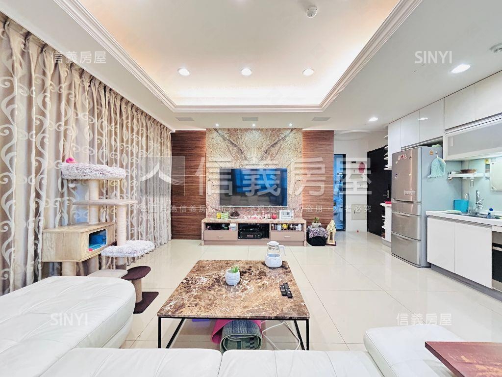 ＲＯＯＭ１８稀有露臺戶房屋室內格局與周邊環境