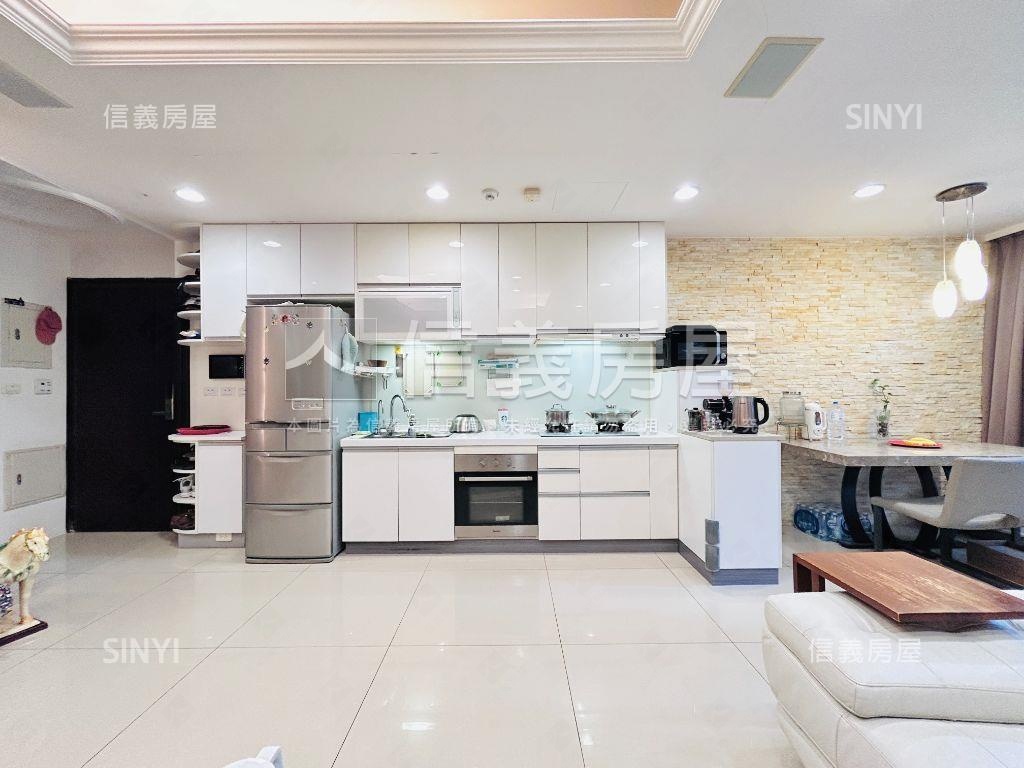 ＲＯＯＭ１８稀有露臺戶房屋室內格局與周邊環境