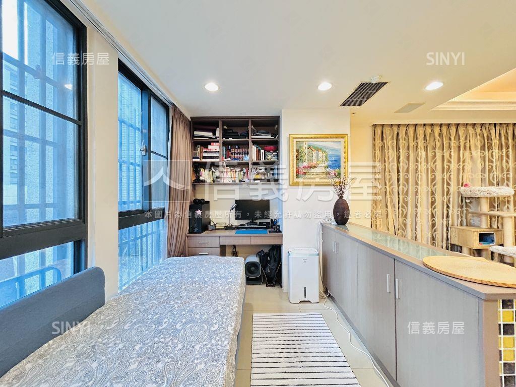 ＲＯＯＭ１８稀有露臺戶房屋室內格局與周邊環境