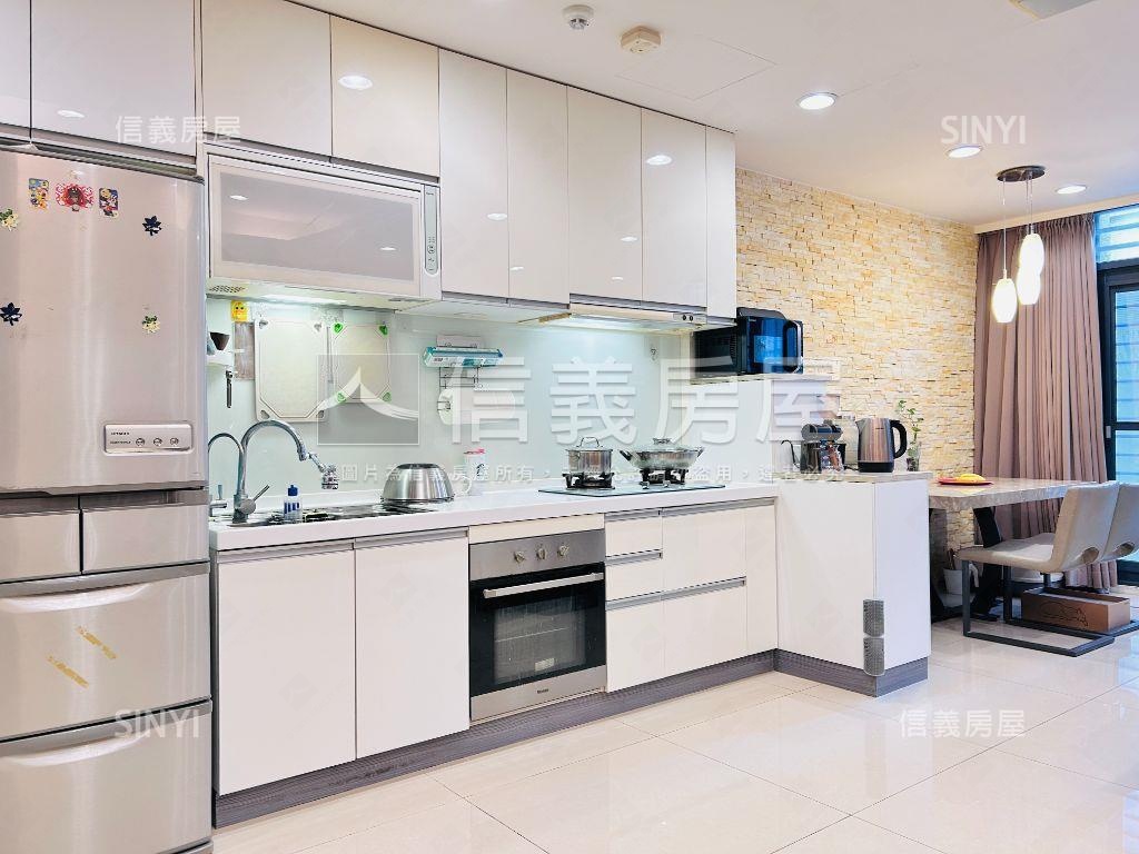 ＲＯＯＭ１８稀有露臺戶房屋室內格局與周邊環境