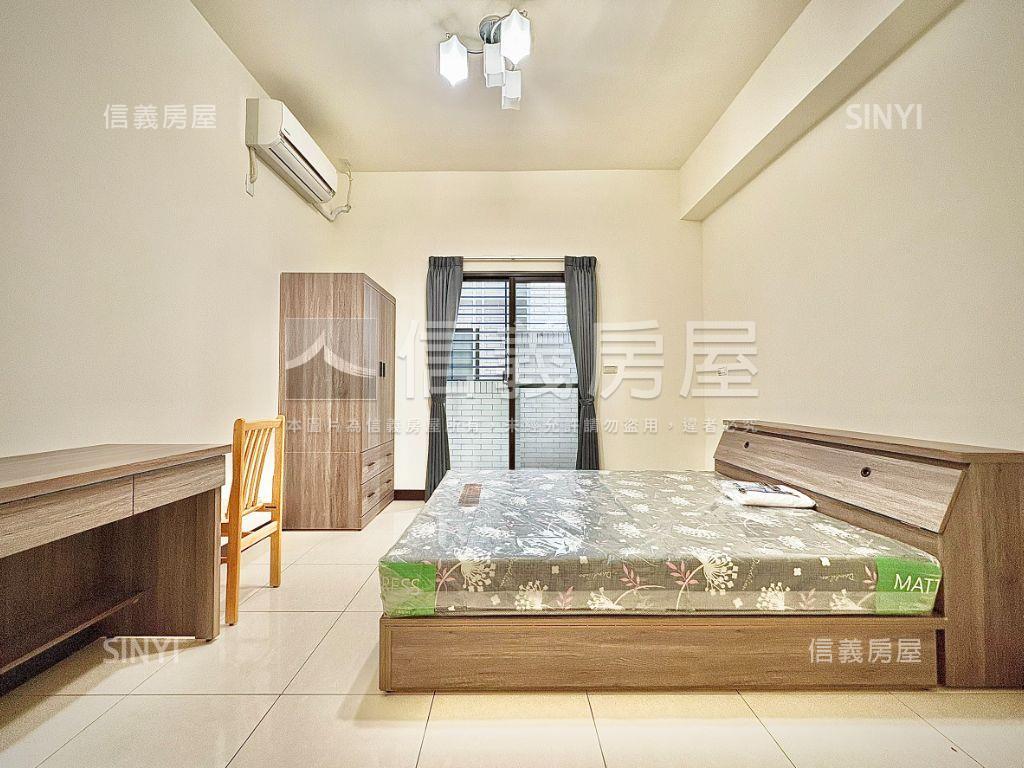 南科｜邊間質感雙車別墅房屋室內格局與周邊環境