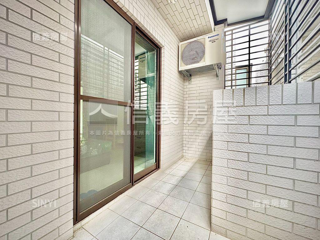 南科｜邊間質感雙車別墅房屋室內格局與周邊環境