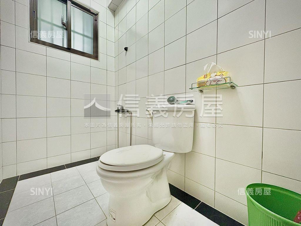 南科｜邊間質感雙車別墅房屋室內格局與周邊環境