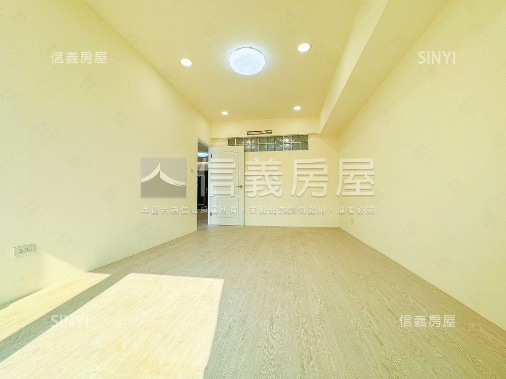 昌平商圈採光三房車位房屋室內格局與周邊環境