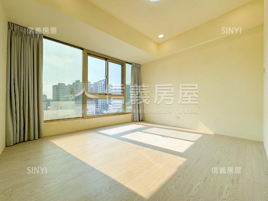 昌平商圈採光三房車位房屋室內格局與周邊環境