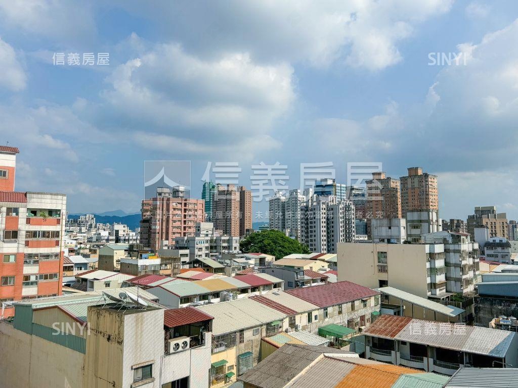 昌平商圈採光三房車位房屋室內格局與周邊環境