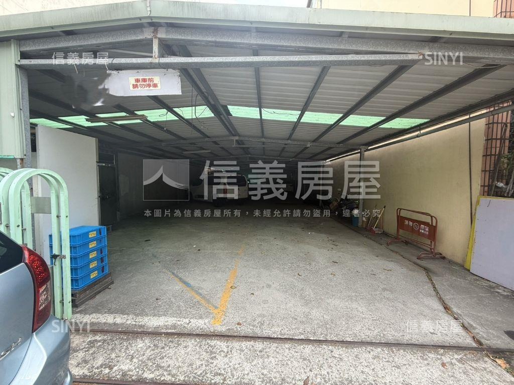 宏平路８５坪商五方正土地房屋室內格局與周邊環境