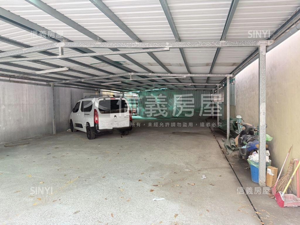 宏平路８５坪商五方正土地房屋室內格局與周邊環境