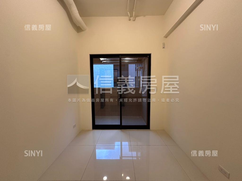 【大陸工程】画世代兩房房屋室內格局與周邊環境