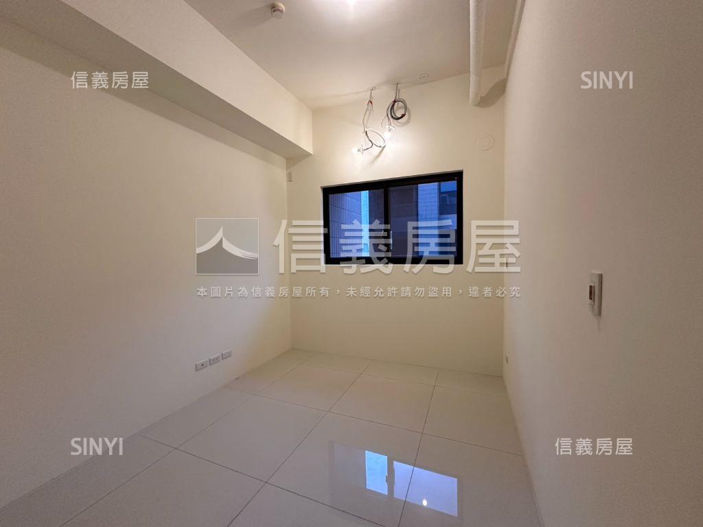 【大陸工程】画世代兩房房屋室內格局與周邊環境