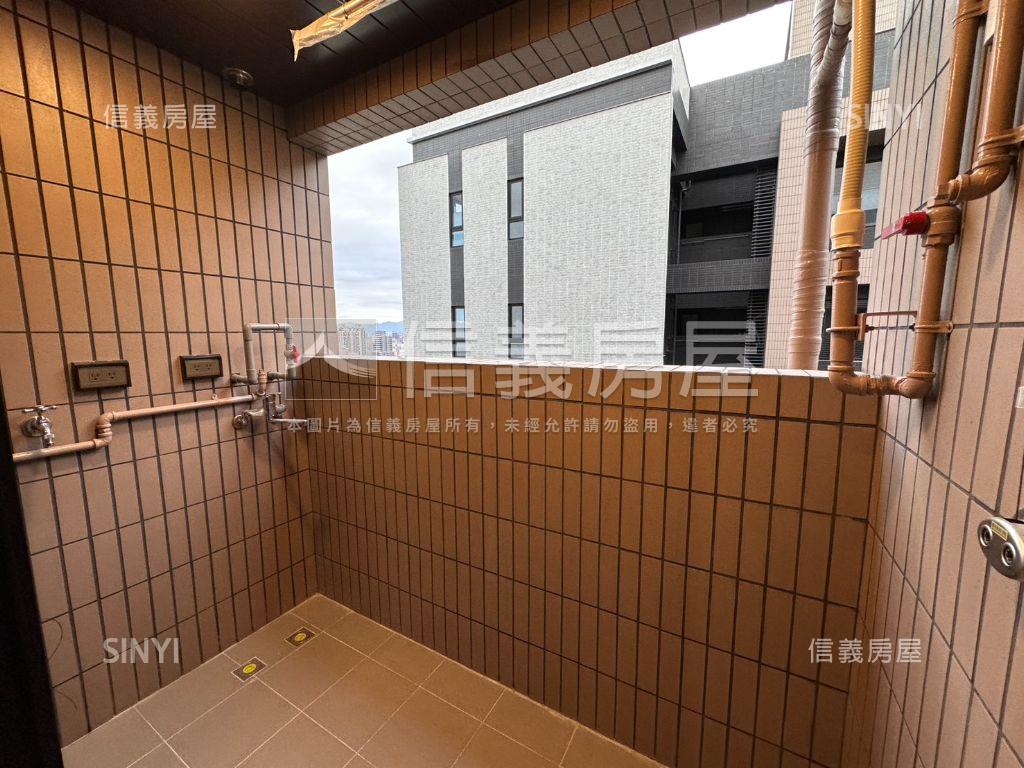 【大陸工程】画世代兩房房屋室內格局與周邊環境