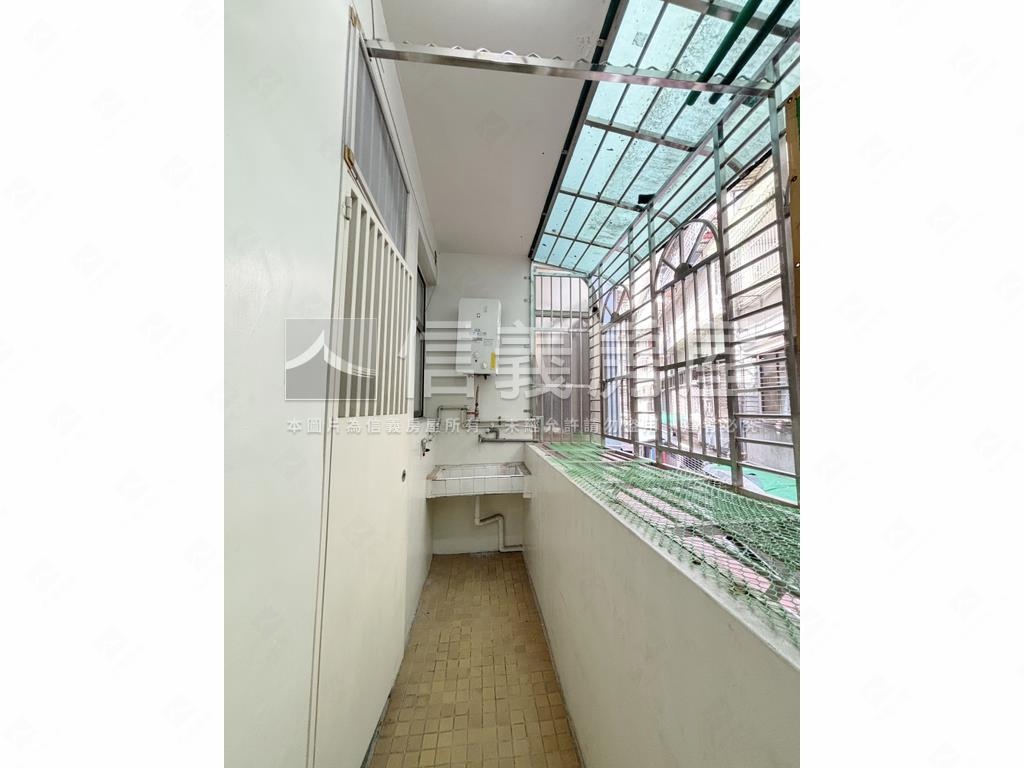 稀有港墘靜巷二樓房屋室內格局與周邊環境