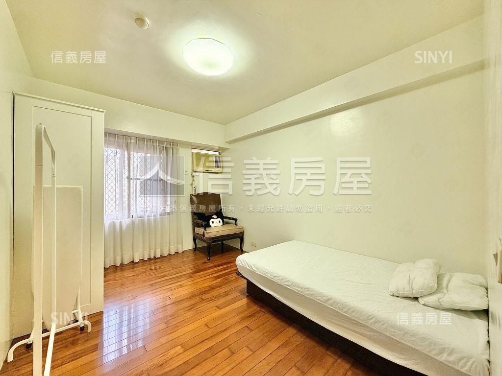 近建工商圈屋況佳四房平車房屋室內格局與周邊環境