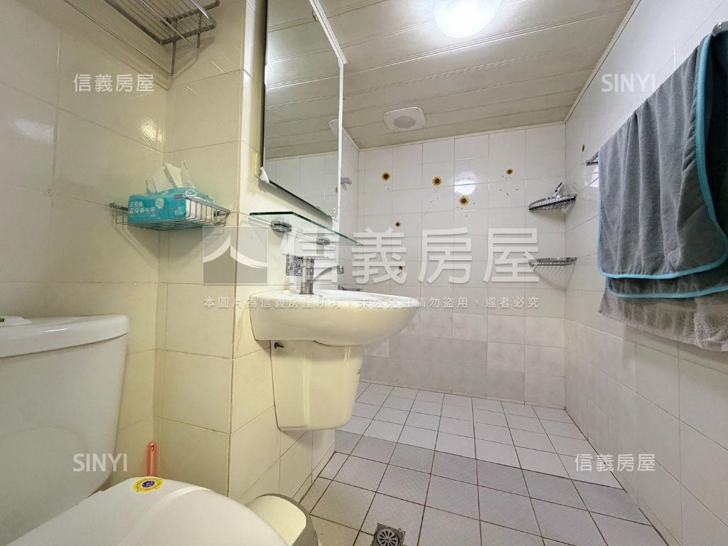 近建工商圈屋況佳四房平車房屋室內格局與周邊環境