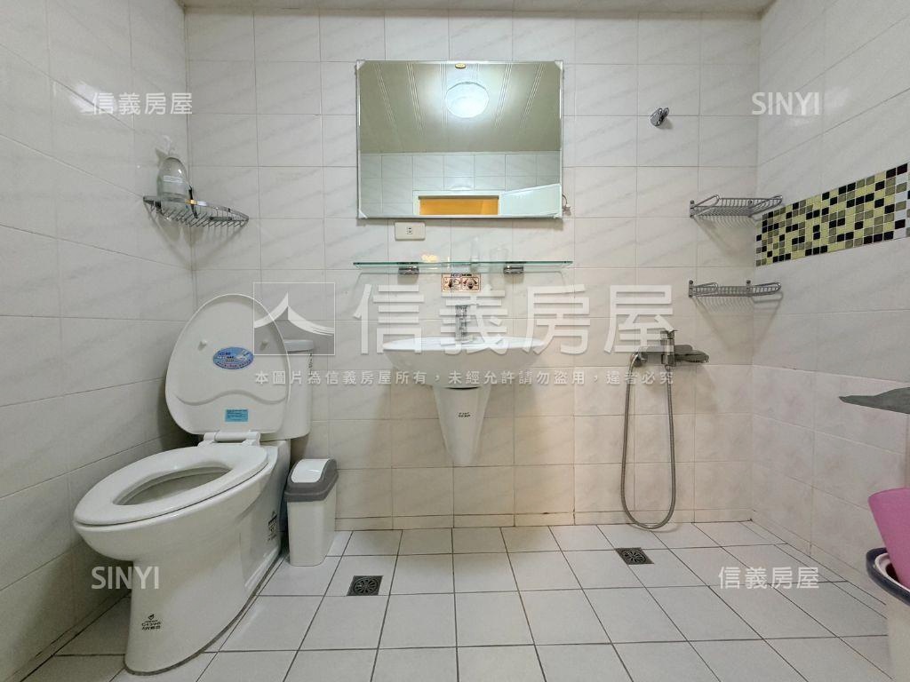 近建工商圈屋況佳四房平車房屋室內格局與周邊環境