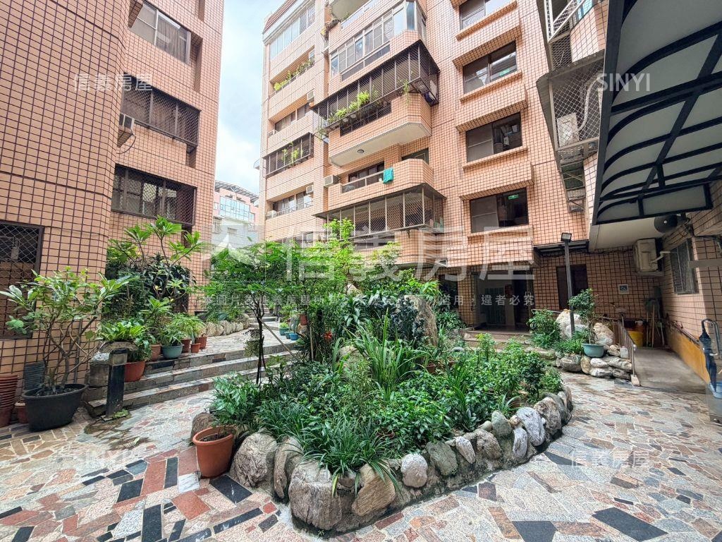 近建工商圈屋況佳四房平車房屋室內格局與周邊環境