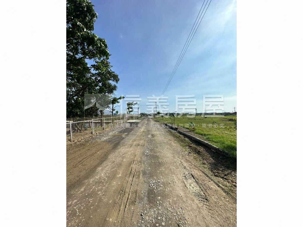 保甲段大坪農地Ａ房屋室內格局與周邊環境