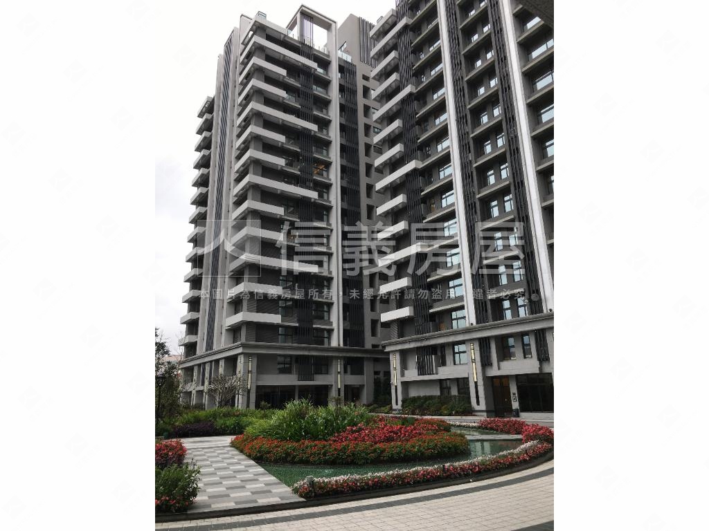 超花時尚裝潢兩房車位房屋室內格局與周邊環境