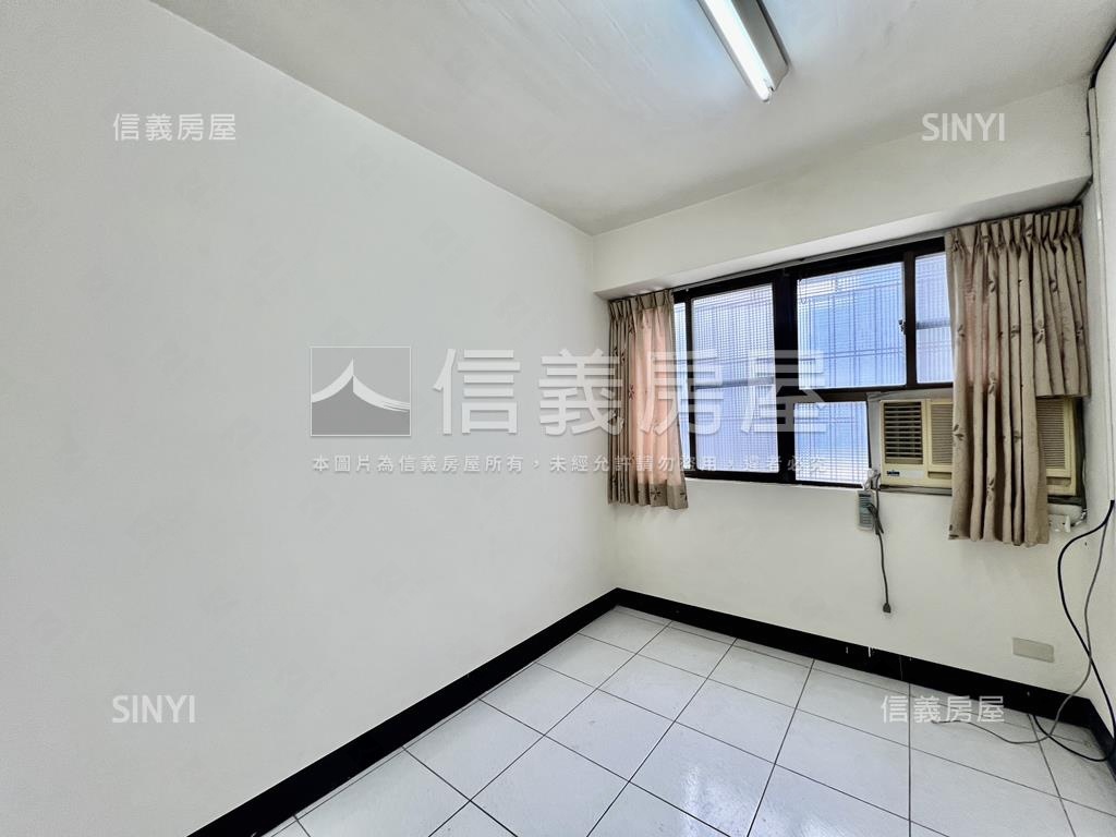 大寮書香學區便利正三房房屋室內格局與周邊環境
