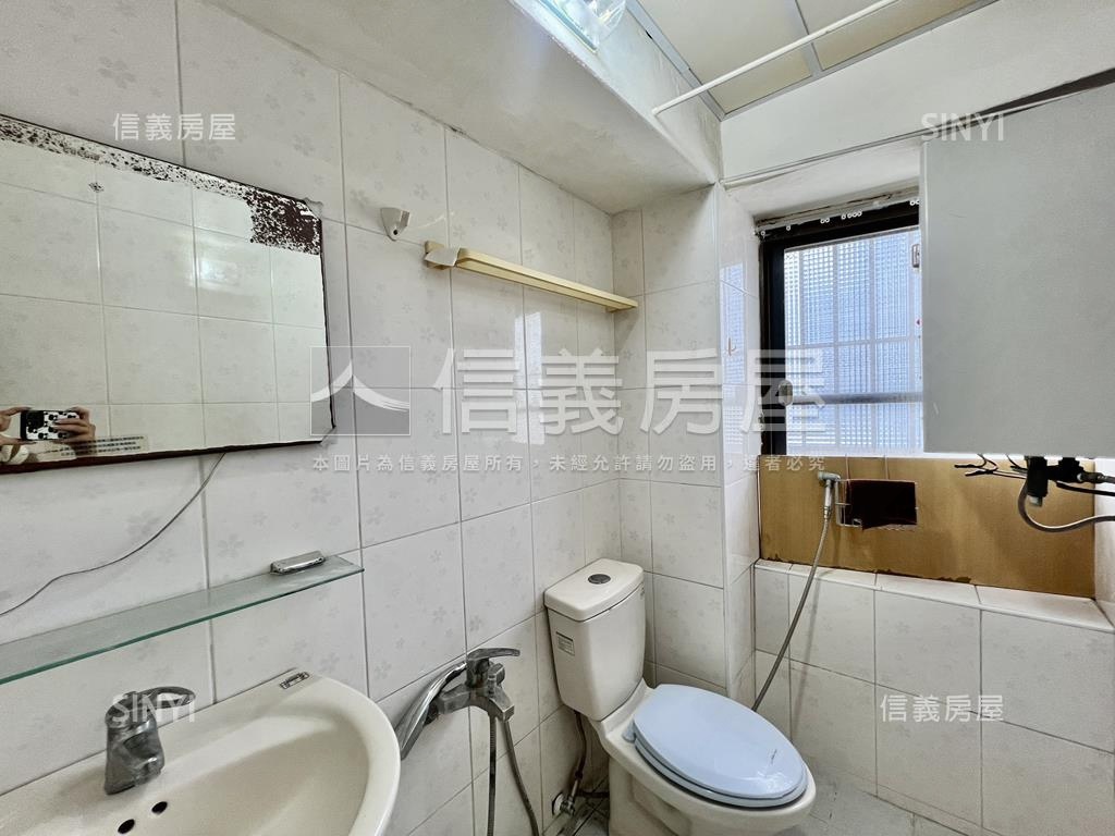 大寮書香學區便利正三房房屋室內格局與周邊環境