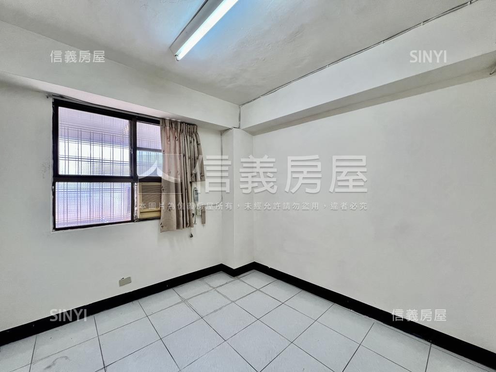 大寮書香學區便利正三房房屋室內格局與周邊環境
