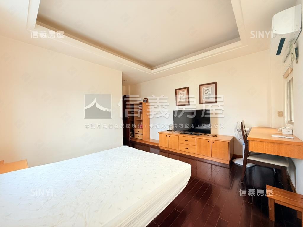 近安平國小臨路朝南店住房屋室內格局與周邊環境