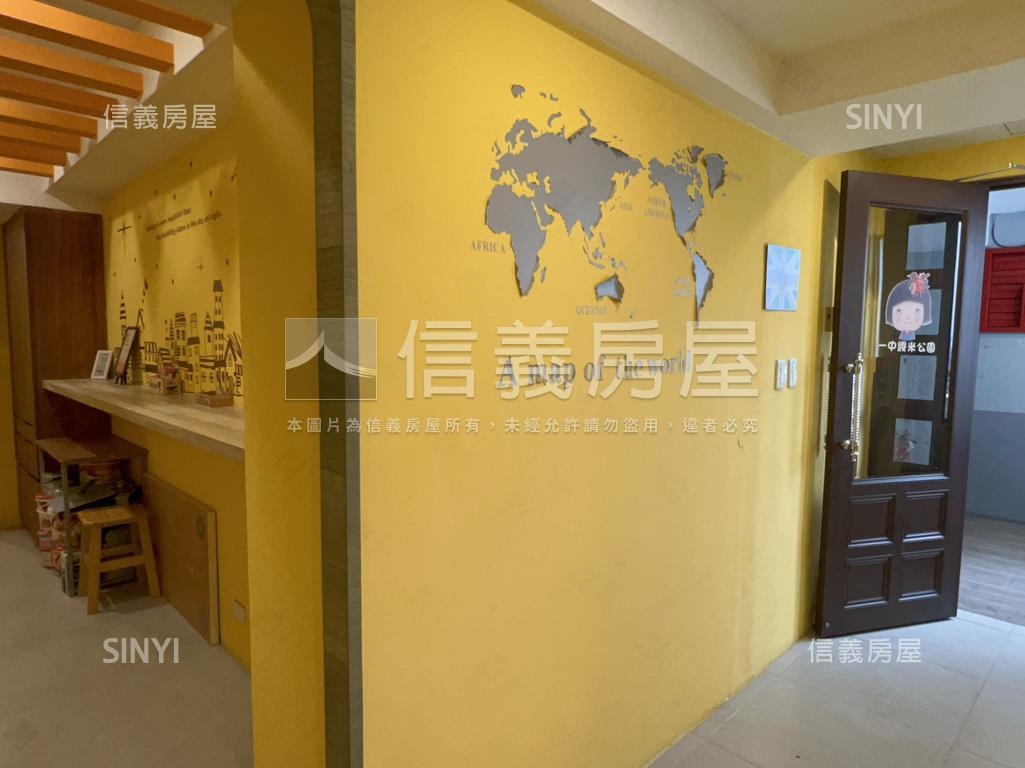 一中街１２間套房收租聖品房屋室內格局與周邊環境