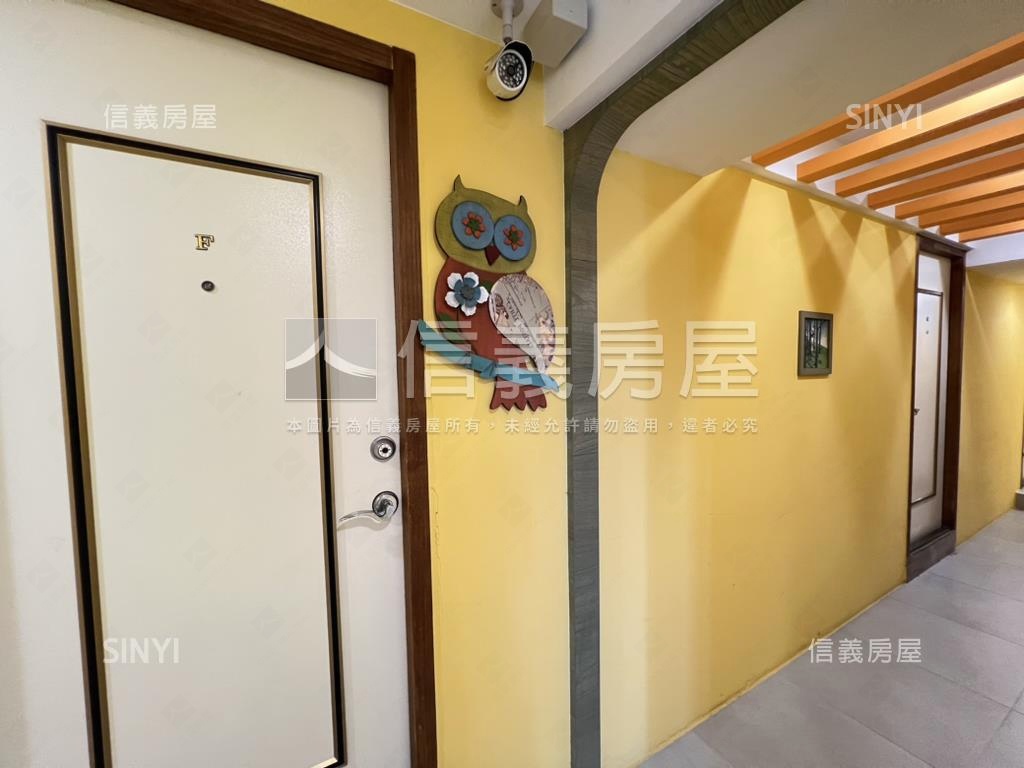 一中街１２間套房收租聖品房屋室內格局與周邊環境