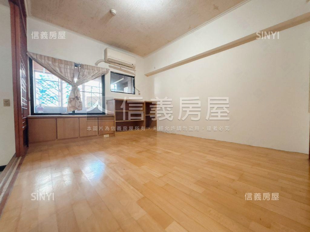 大面寬☀️近捷運金店面房屋室內格局與周邊環境