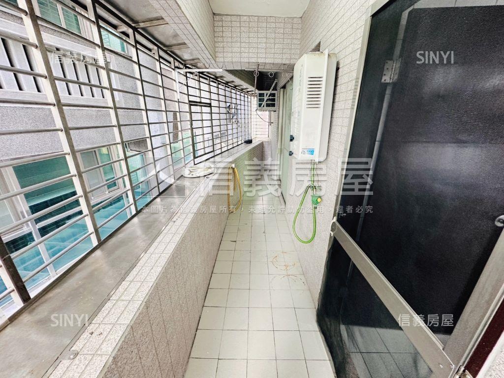 碧潭邊間電梯好屋房屋室內格局與周邊環境