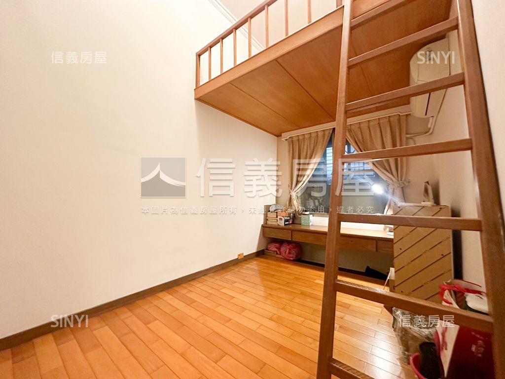 楠梓免千萬四房平車庭院宅房屋室內格局與周邊環境