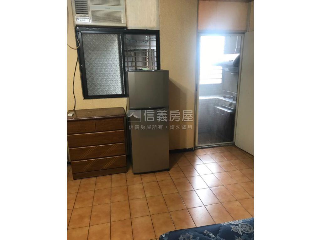 博愛大樓美套房房屋室內格局與周邊環境