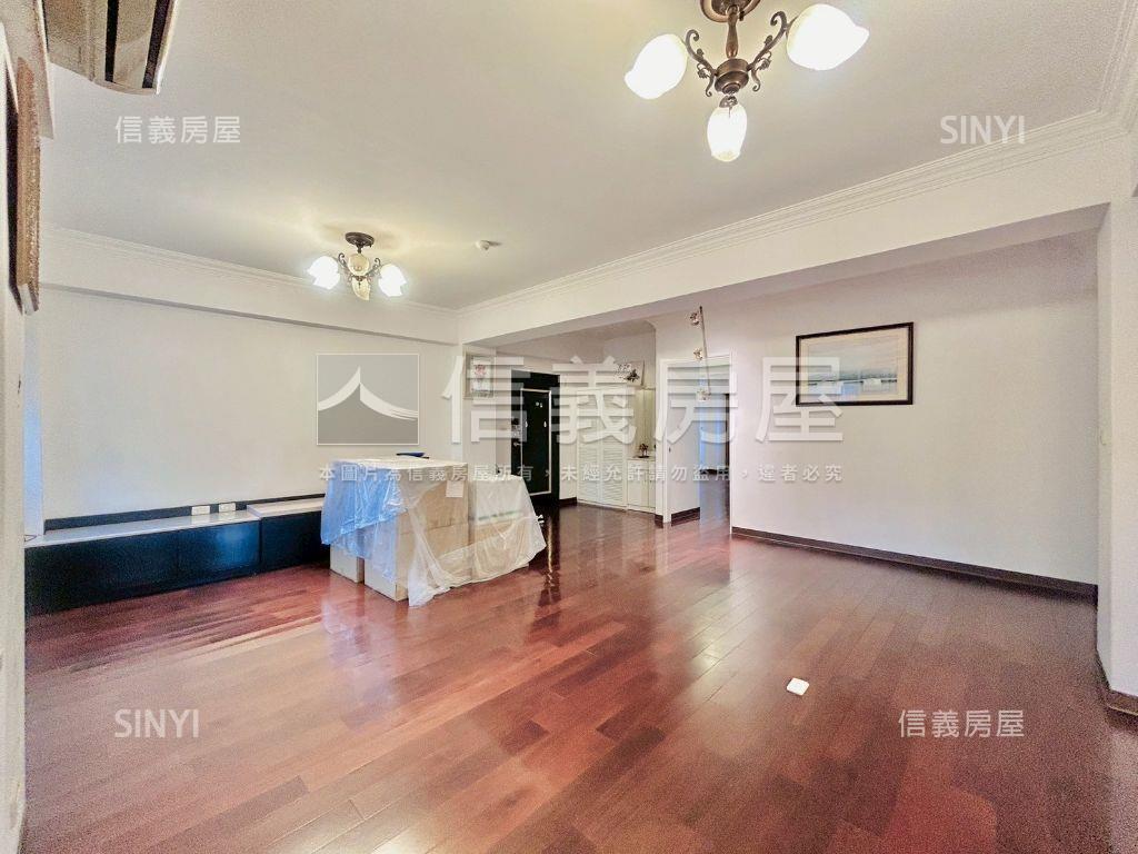 近捷運惠宇大三房帝王戶房屋室內格局與周邊環境