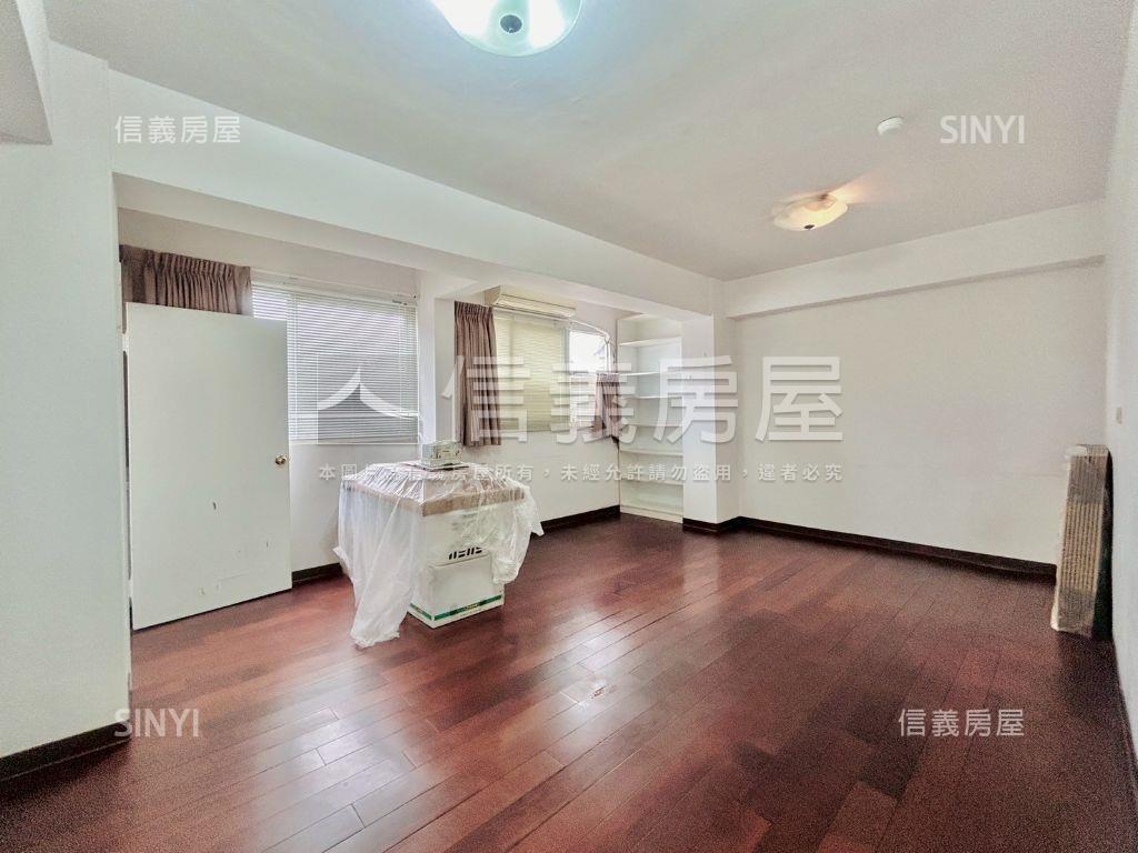 近捷運惠宇大三房帝王戶房屋室內格局與周邊環境