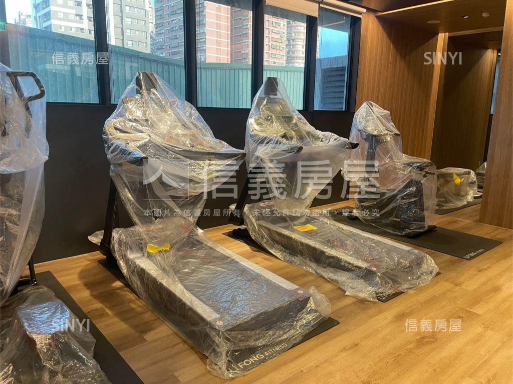玖年水玥兩房雙衛平面車位房屋室內格局與周邊環境