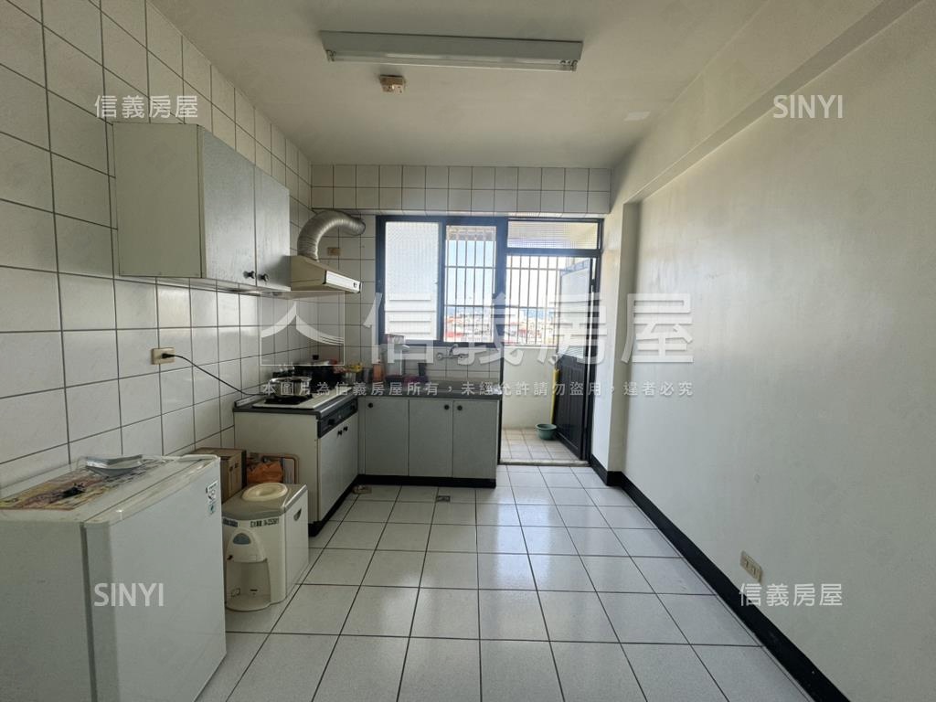 浪漫溫馨三房美寓房屋室內格局與周邊環境
