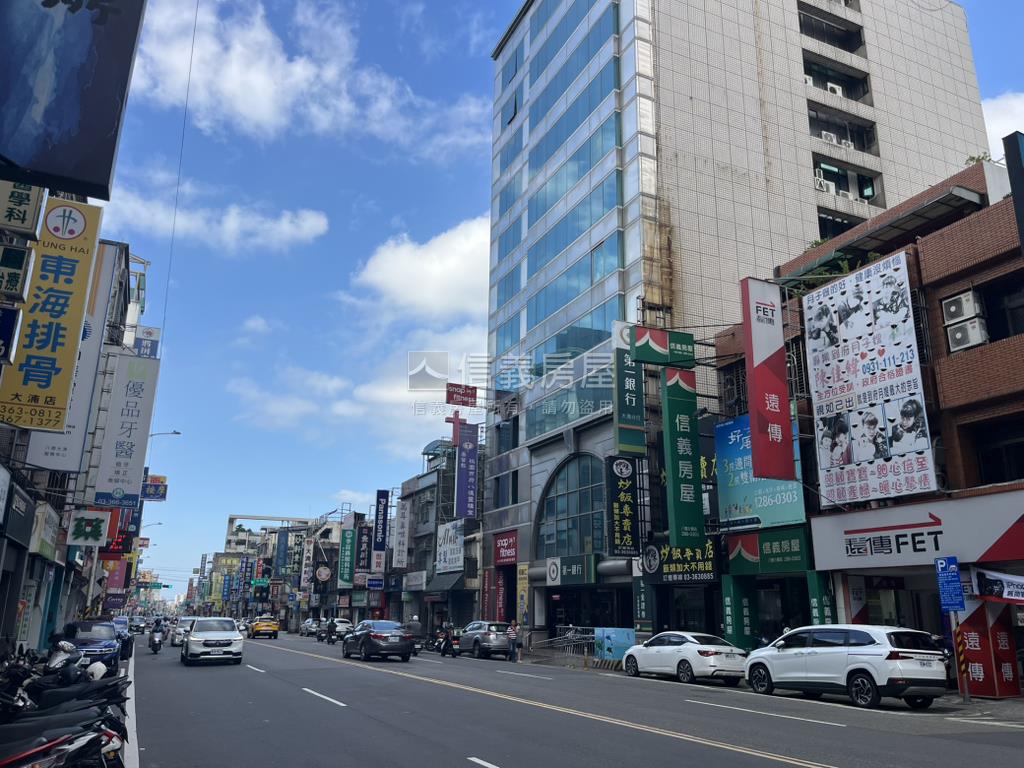 八德區第一銀行Ｂ１商辦房屋室內格局與周邊環境