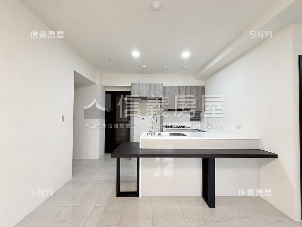 邊間四季文華三房平車房屋室內格局與周邊環境