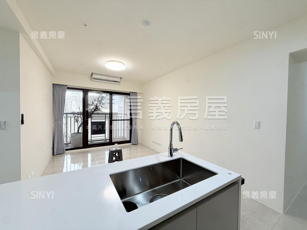 邊間四季文華三房平車房屋室內格局與周邊環境