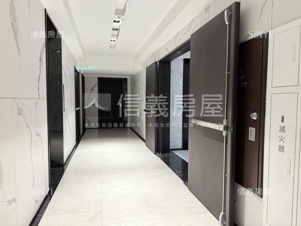 邊間四季文華三房平車房屋室內格局與周邊環境