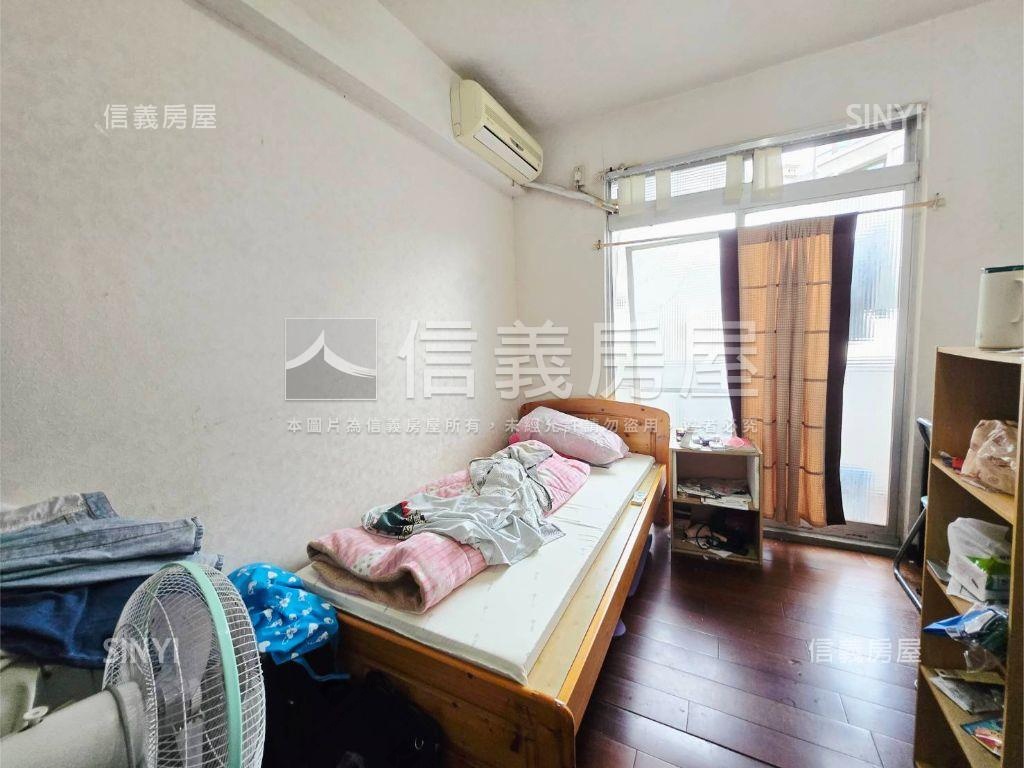 首購最愛邊間黃金三樓房屋室內格局與周邊環境