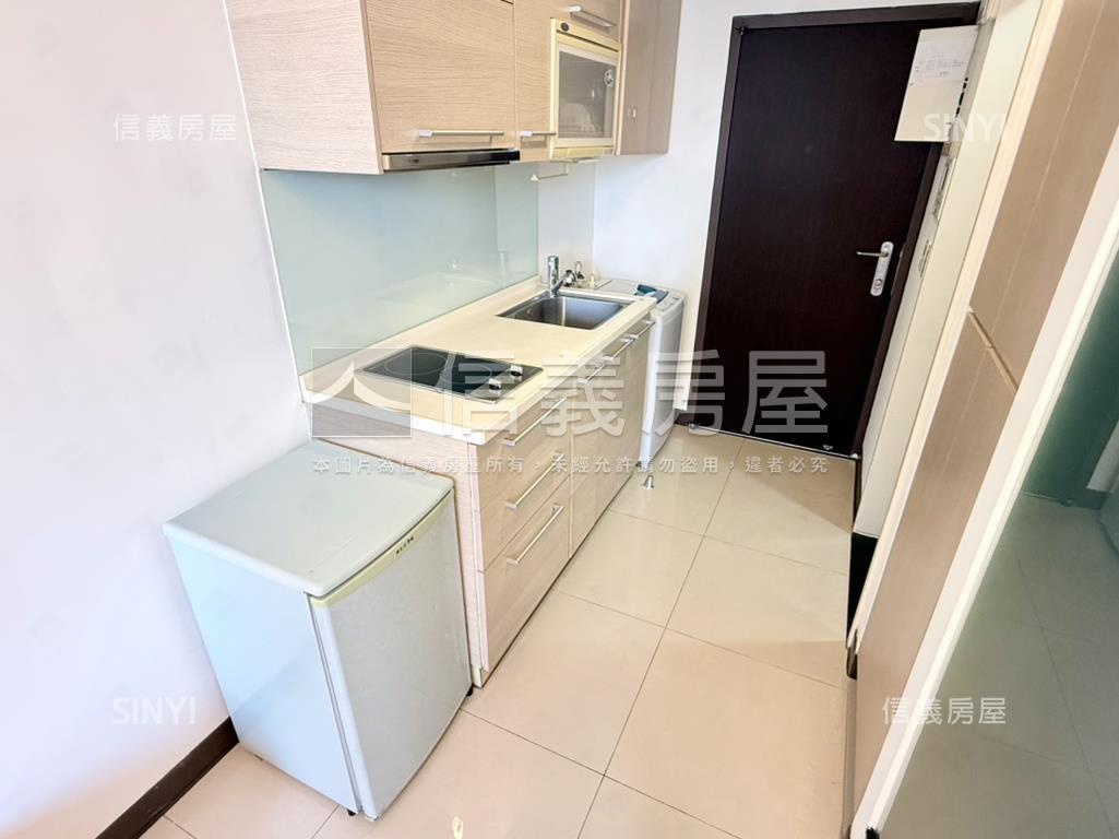 喜來登優質採光屋房屋室內格局與周邊環境