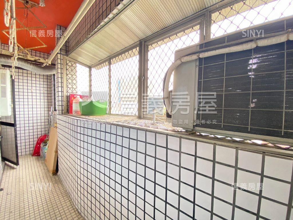 近台中高工中山醫美三房房屋室內格局與周邊環境