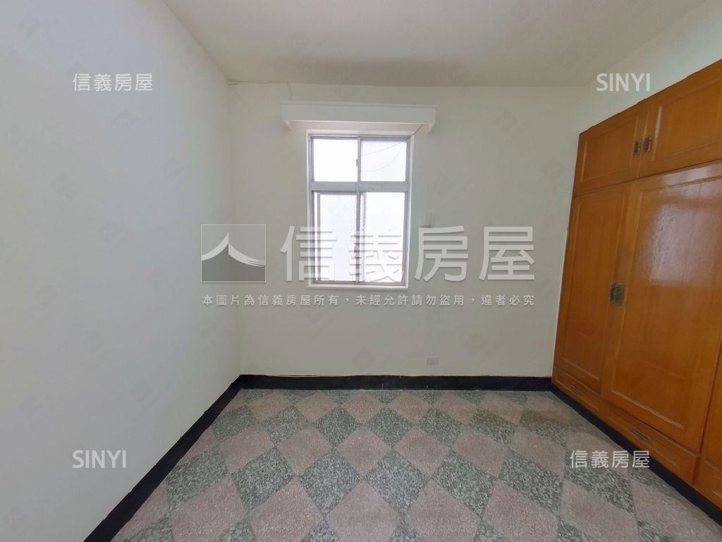 興隆大馬路旁邊間三樓房屋室內格局與周邊環境