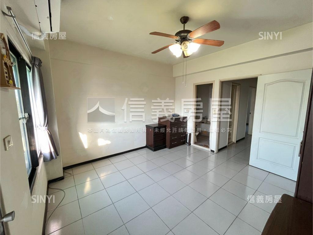 永隆爽文學區車庫別墅房屋室內格局與周邊環境