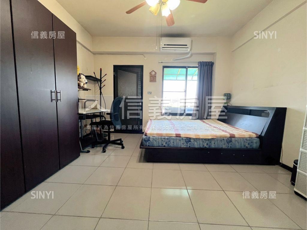 永隆爽文學區車庫別墅房屋室內格局與周邊環境