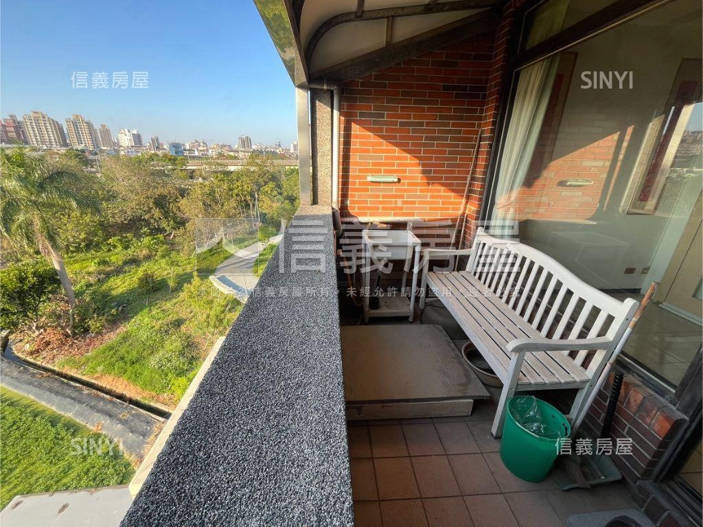 永隆爽文學區車庫別墅房屋室內格局與周邊環境