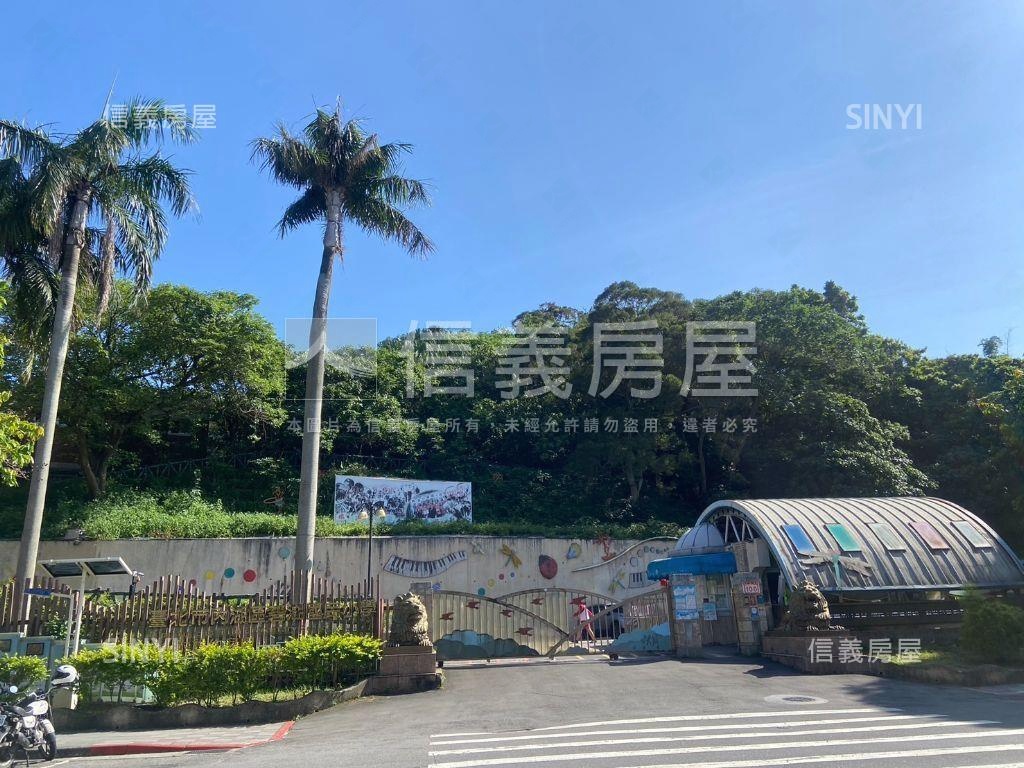 內湖捷運站碧湖新鑽房屋室內格局與周邊環境